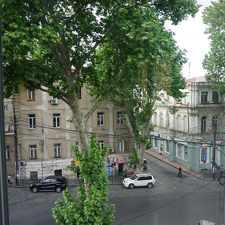 Freedom Square Apart Hotel Tbilisi ภายนอก รูปภาพ
