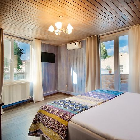 Freedom Square Apart Hotel Tbilisi ภายนอก รูปภาพ
