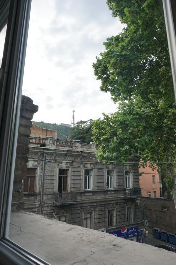 Freedom Square Apart Hotel Tbilisi ภายนอก รูปภาพ
