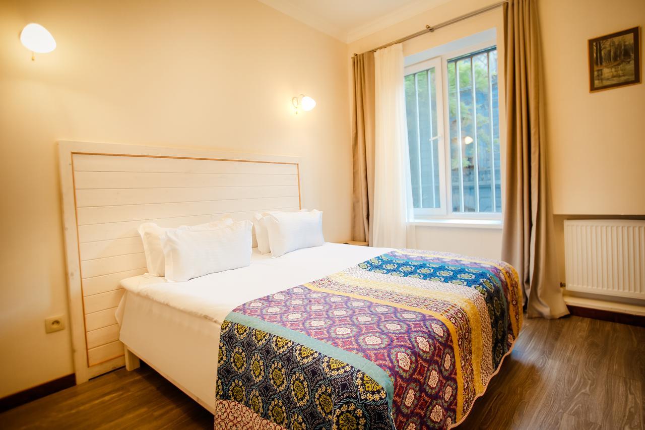 Freedom Square Apart Hotel Tbilisi ภายนอก รูปภาพ