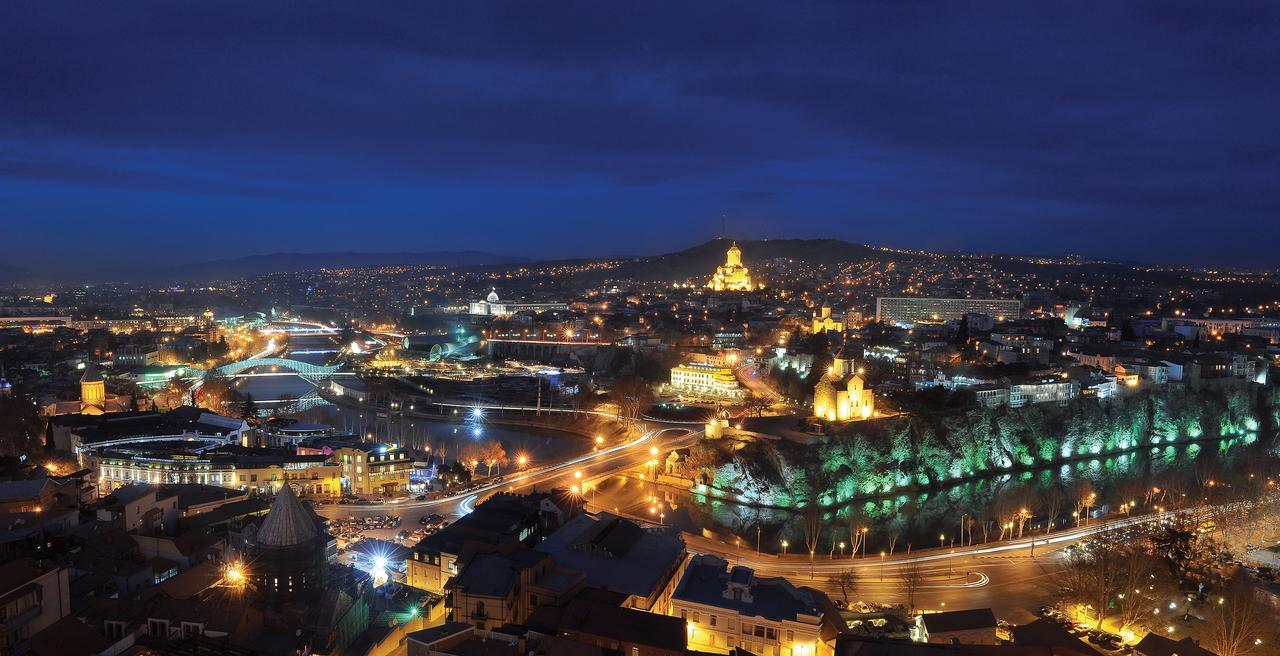Freedom Square Apart Hotel Tbilisi ภายนอก รูปภาพ